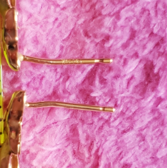 Gold Earrings - Picture 6 of 12